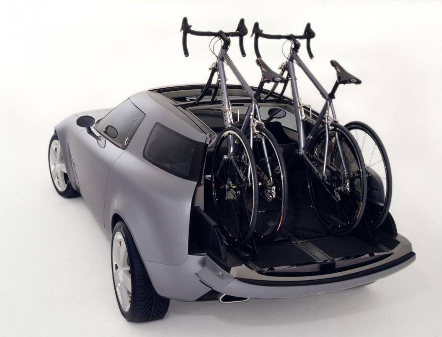  Saab 9X Concept 2001 года  (фото 23 из 34)